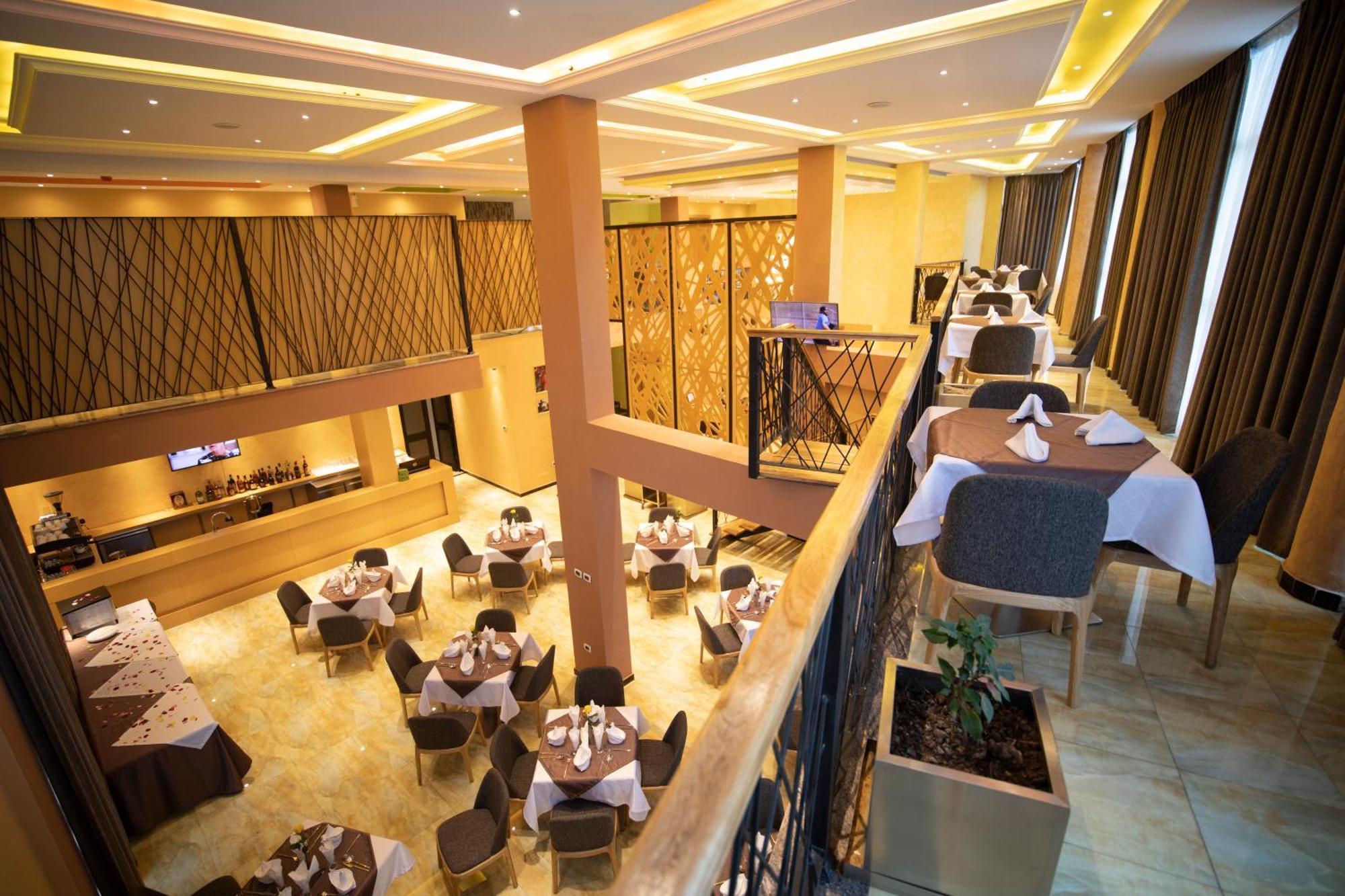 Vamos Addis Hotel Luaran gambar