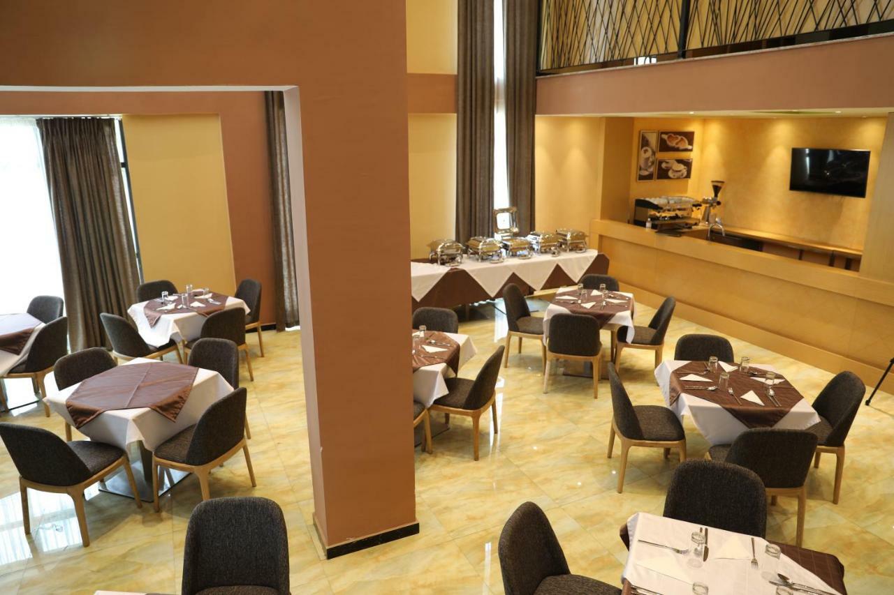 Vamos Addis Hotel Luaran gambar
